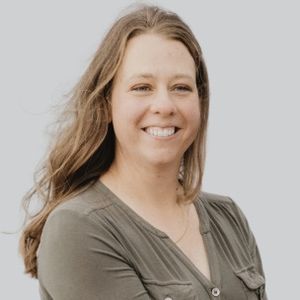 Heidi Rosemont headshot